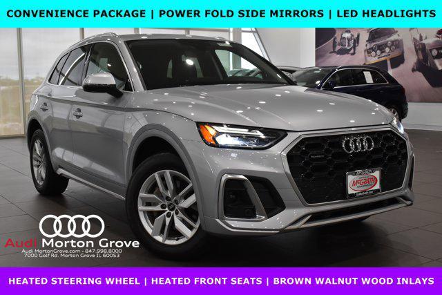 Photo of 2022 Florett Silver Metallic Audi Q5
