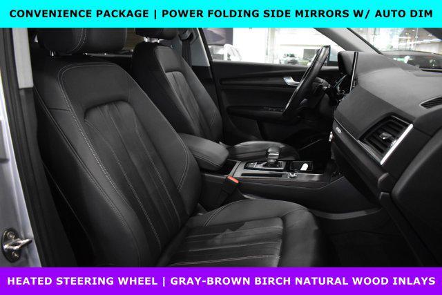 Photo of 2022 Florett Silver Metallic Audi Q5