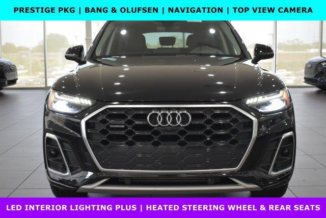 Photo of 2023 Mythos Black Metallic Audi Q5