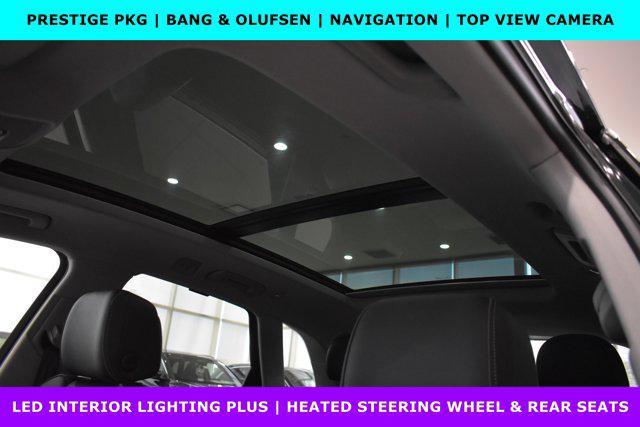 Photo of 2023 Mythos Black Metallic Audi Q5