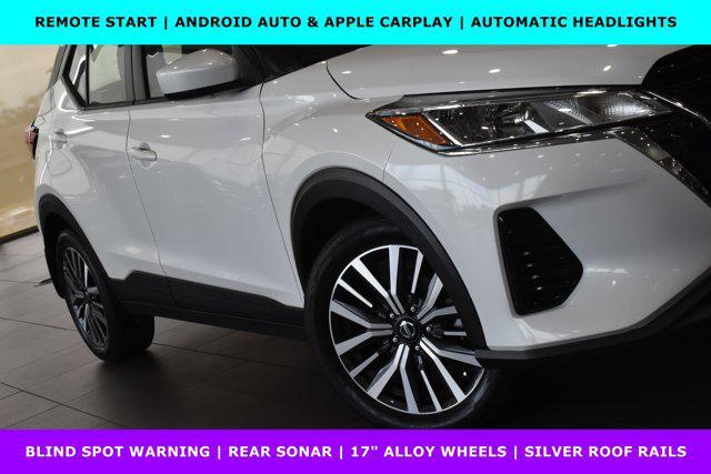 Photo of 2021 Aspen White Pearl Nissan Kicks