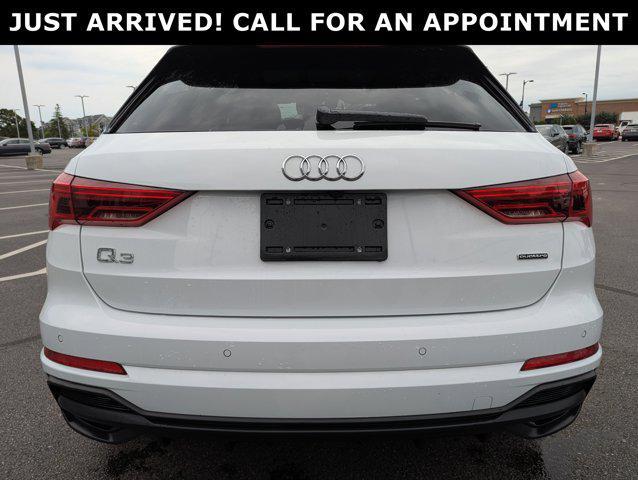 Photo of 2024 Glacier White Metallic Audi Q3