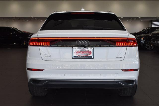 Photo of 2023 Carrara White Audi Q8