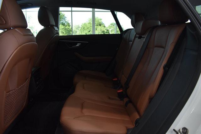 Photo of 2023 Carrara White Audi Q8
