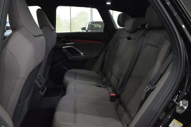 Photo of 2025 Mythos Black metallic Audi Q5