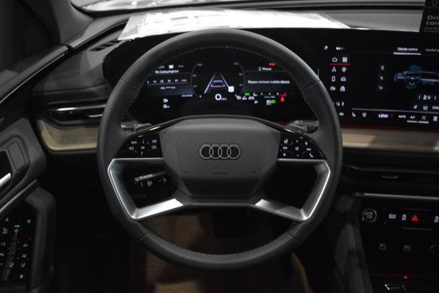 Photo of 2025 Mythos Black metallic Audi Q5