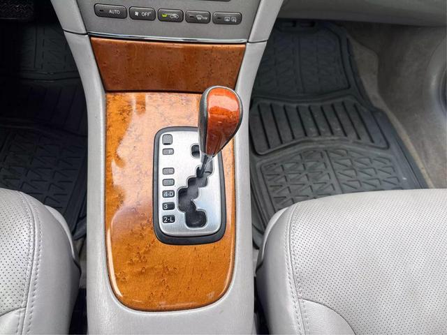 Photo of 2006 Gray Lexus ES 330
