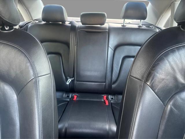 Photo of 2015 White Audi A4