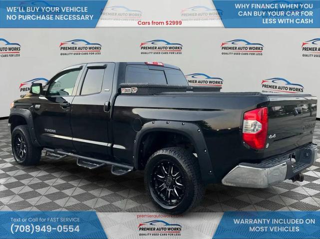Photo of 2014 Black Toyota Tundra