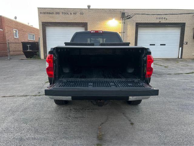 Photo of 2014 Black Toyota Tundra