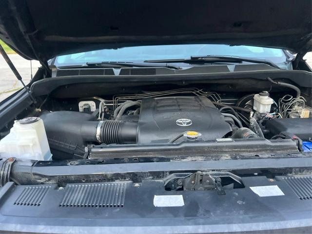 Photo of 2014 Black Toyota Tundra