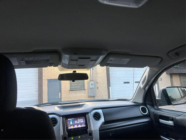 Photo of 2014 Black Toyota Tundra