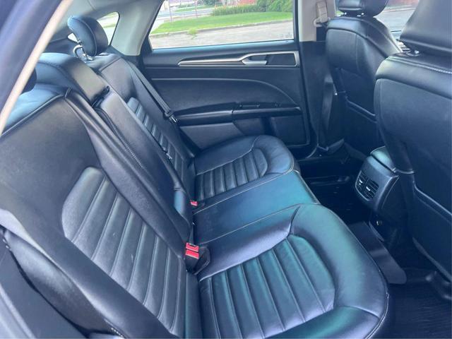 Photo of 2018 Magnetic Metallic Ford Fusion