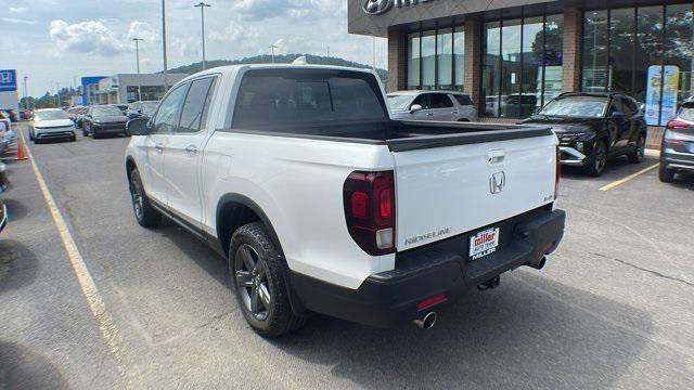 Photo of 2023 Platinum White Pearl Honda Ridgeline