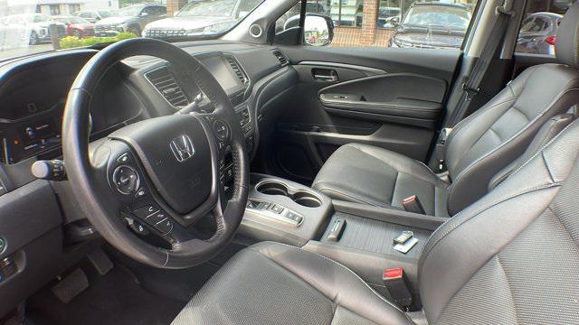 Photo of 2023 Platinum White Pearl Honda Ridgeline