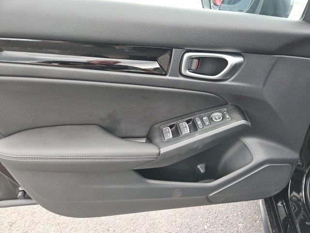 Photo of 2022 Crystal Black Pearl Honda Civic