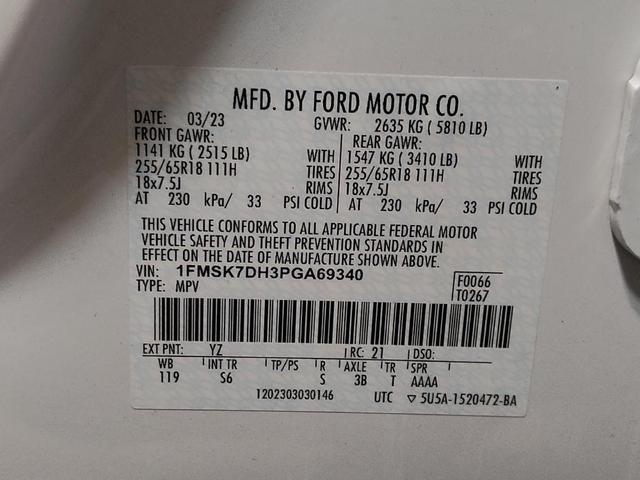Photo of 2023 White Ford Explorer