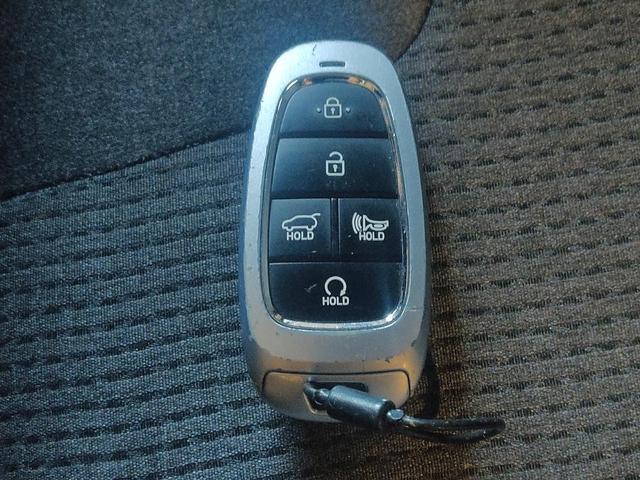 Photo of 2023 Twilight Black Hyundai SANTA FE