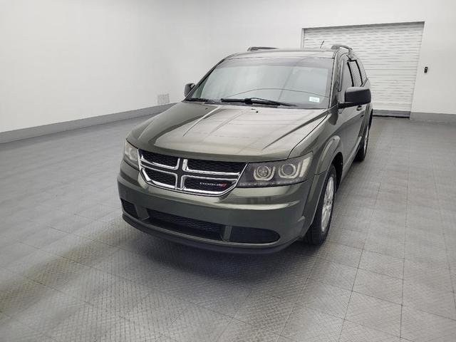Photo of 2017 Verde Oliva (Olive Green) Dodge Journey