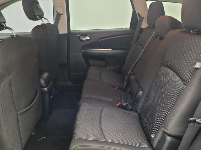 Photo of 2017 Verde Oliva (Olive Green) Dodge Journey