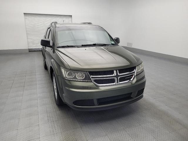 Photo of 2017 Verde Oliva (Olive Green) Dodge Journey