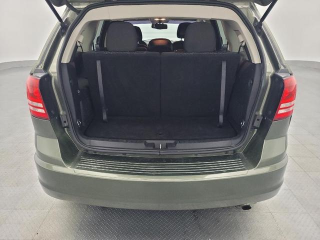 Photo of 2017 Verde Oliva (Olive Green) Dodge Journey