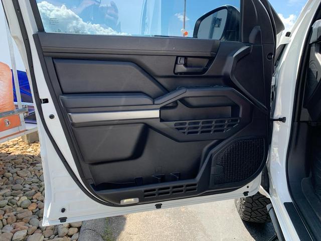 Photo of 2024 Ice Cap Toyota Tacoma