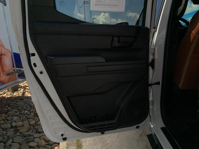 Photo of 2024 Ice Cap Toyota Tacoma