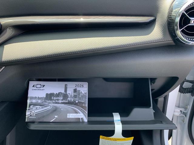 Photo of 2026 Summit White Chevrolet Equinox