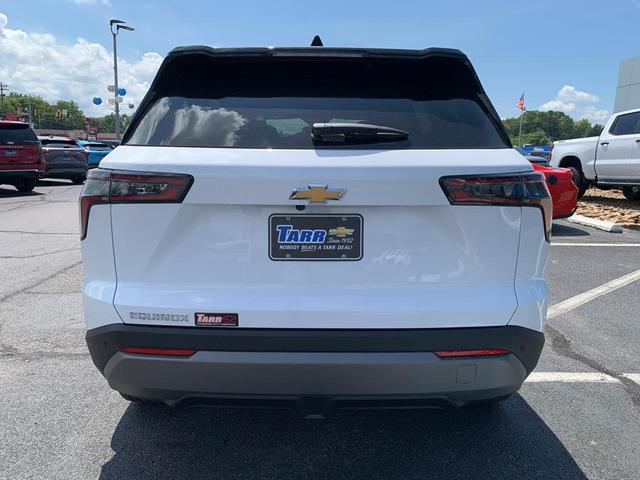 Photo of 2026 Summit White Chevrolet Equinox