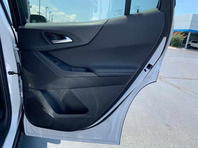 Photo of 2026 Summit White Chevrolet Equinox