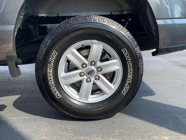 Photo of 2022 Carbonized Gray Metallic Ford F-150