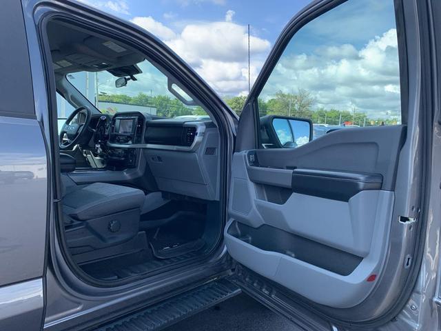 Photo of 2022 Carbonized Gray Metallic Ford F-150
