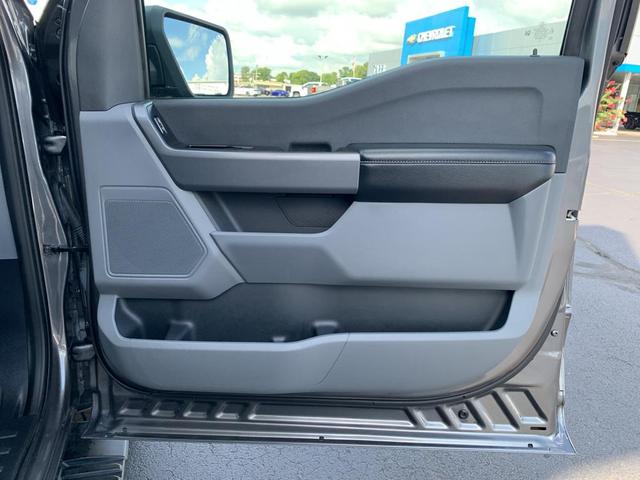 Photo of 2022 Carbonized Gray Metallic Ford F-150