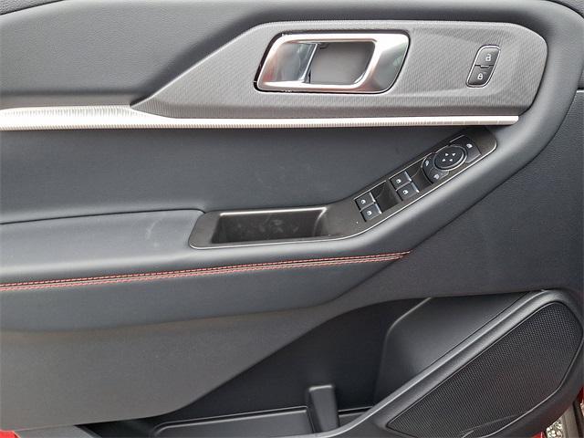 Photo of 2025 Rapid Red Metallic Tinted Clearcoat Ford Explorer