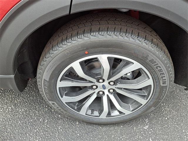 Photo of 2025 Rapid Red Metallic Tinted Clearcoat Ford Explorer
