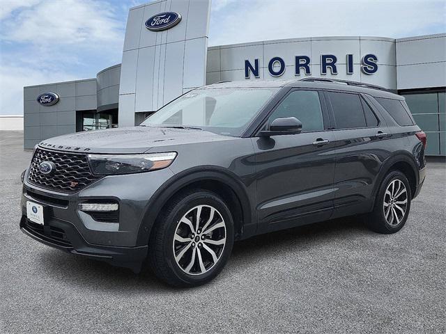Photo of 2020 Magnetic Metallic Ford Explorer