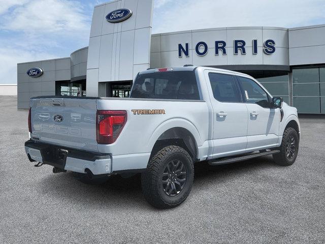 Photo of 2025 Space White Metallic Ford F-150