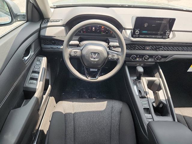 Photo of 2025 Solar Silver Metallic Honda Accord