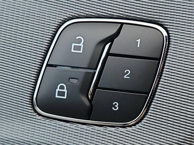 Photo of 2025 Carbonized Gray Metallic Ford Explorer