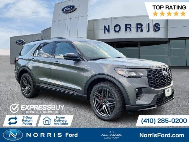 Photo of 2025 Carbonized Gray Metallic Ford Explorer