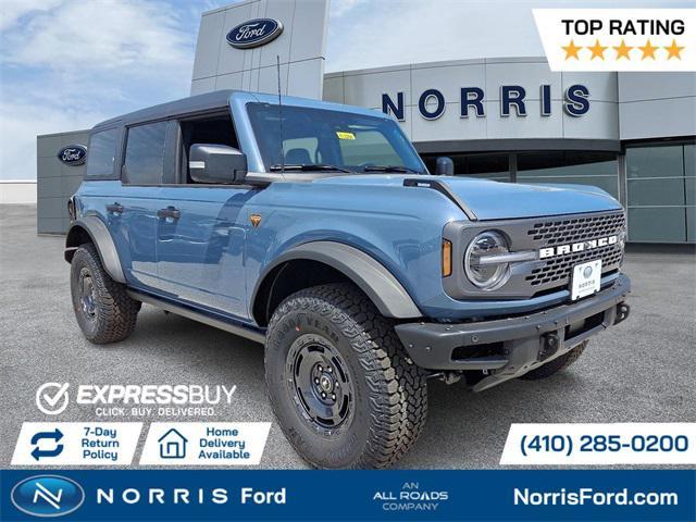 Photo of 2025 Azure Gray Metallic Ford Bronco