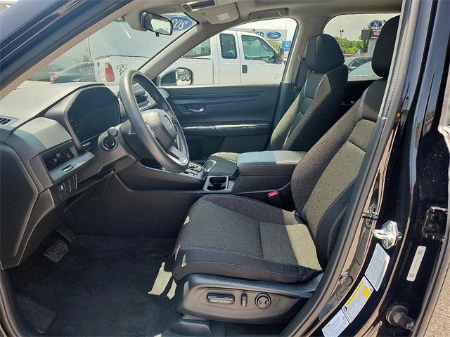 Photo of 2024 Crystal Black Pearl Honda CR-V