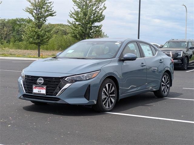 Photo of 2025 Atlantic Gray M Nissan Sentra