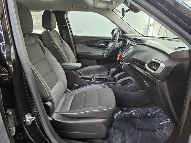 Photo of 2022 Mosaic Black Metallic Chevrolet Trailblazer