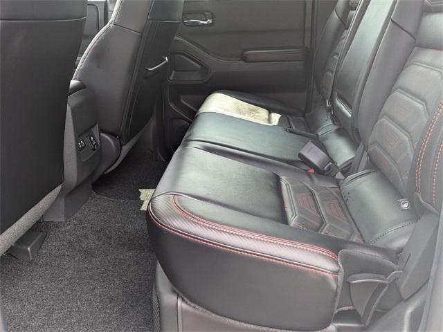 Photo of 2025 Glacier White Nissan Frontier