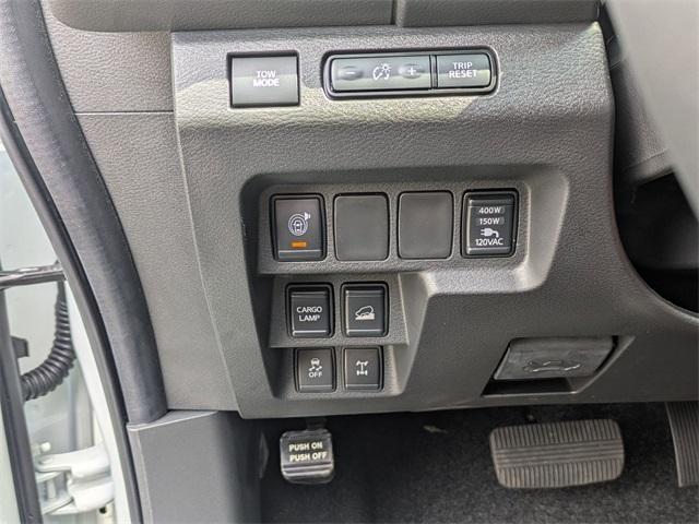 Photo of 2025 Glacier White Nissan Frontier