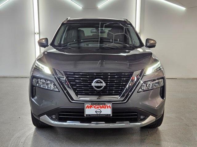 Photo of 2022 Gun Metallic Nissan Rogue