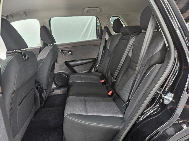 Photo of 2022 Black Nissan Rogue