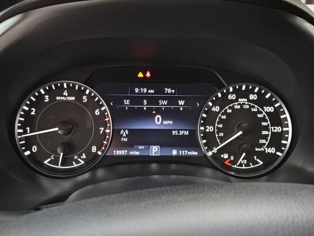Photo of 2024 Aspen White Nissan Armada